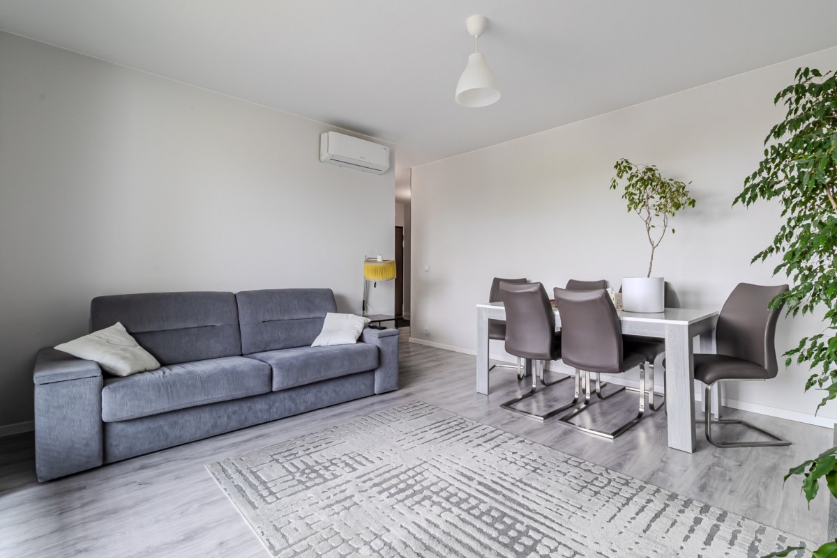 Ustawne, 2 m. parkingowe z EV! Wysoki standard!